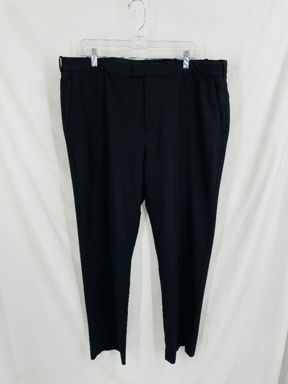 Van Heusen Flex Men's Black Dress Pants - Flat Front